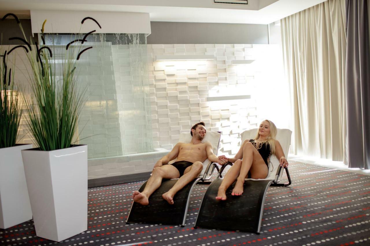 Hotel Sulkowski Conference Resort Boguszyn  Екстериор снимка